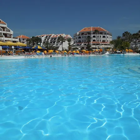 Beachfront No 3 With Fantastic Sea-view, Heated Pool, Close To The Sea *
