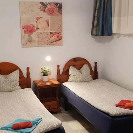 公寓 Beachfront No 3 With Fantastic Sea-view, Heated Pool, Close To The Sea 美洲海滩