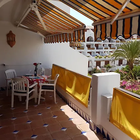 公寓 Beachfront No 3 With Fantastic Sea-view, Heated Pool, Close To The Sea 美洲海滩